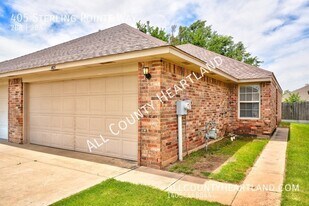 405 Sterling Pointe Way in Edmond, OK - Building Photo