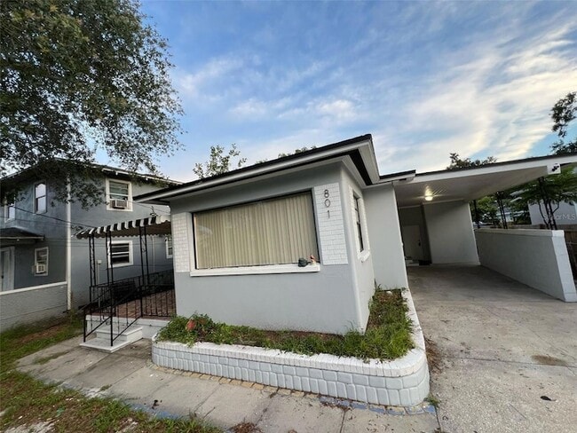 801 E Lake Ave, Unit 807 in Tampa, FL - Building Photo - Building Photo
