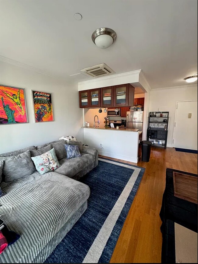 244 Union Ave in Brooklyn, NY - Building Photo - Building Photo