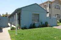 411-417 N Euclid Ave in Pasadena, CA - Building Photo - Building Photo