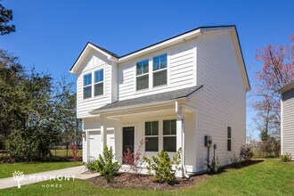 1136 River Rd in Hanahan, SC - Foto de edificio - Building Photo