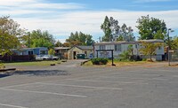 Building Photo - 5392 Happy Valley Rd Apartments in Anderson, California