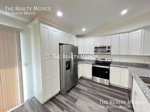 290 Malauka Run in Ocklawaha, FL - Building Photo - Building Photo