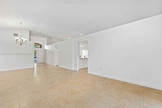 17491 SW 33rd St in Miramar, FL - Building Photo - Building Photo