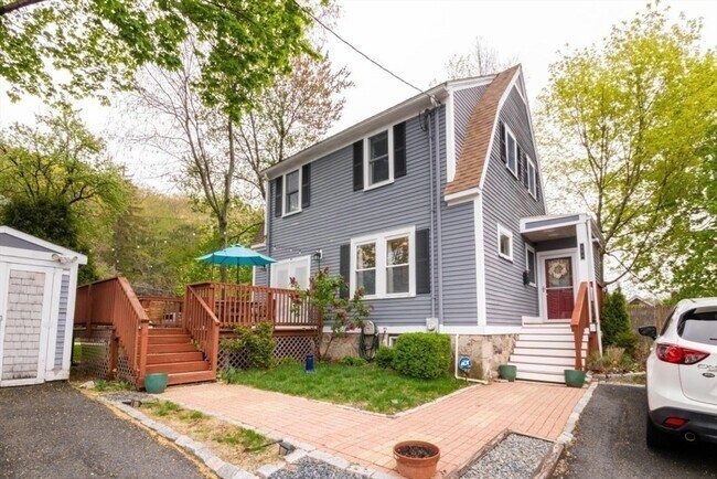 10A Partridge St in Boston, MA - Building Photo - Building Photo
