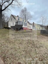 135 Evergreen Ave in Hamden, CT - Building Photo - Building Photo