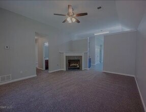 8382 Regal Bend Dr in Olive Branch, MS - Building Photo - Building Photo