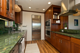 1408 Auwaiku St in Kailua, HI - Building Photo - Building Photo