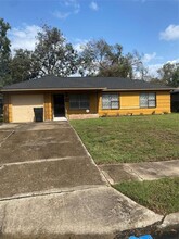 5707 Belcrest St in Houston, TX - Building Photo - Building Photo