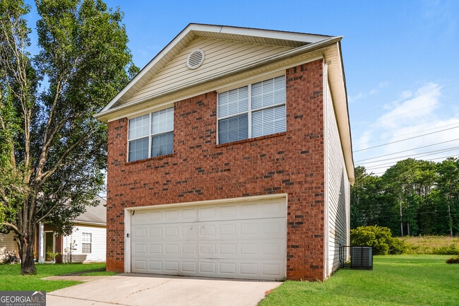 6354 Klondike River Rd in Stonecrest, GA - Building Photo - Building Photo