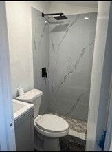 3301 SW 97th Ave, Unit Corner Unit in Miami, FL - Building Photo - Building Photo