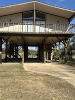 20527 Rio Villa Dr in Houston, TX - Building Photo