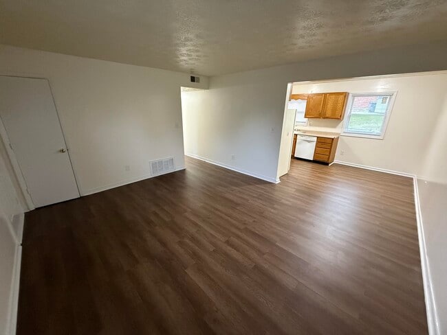 1504 Thames Dr in Lexington, KY - Building Photo - Building Photo