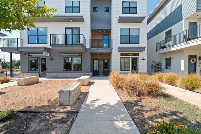 property at 1208 N Academy Ave