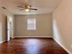 8113 Chesham Dr in Rowlett, TX - Building Photo - Building Photo