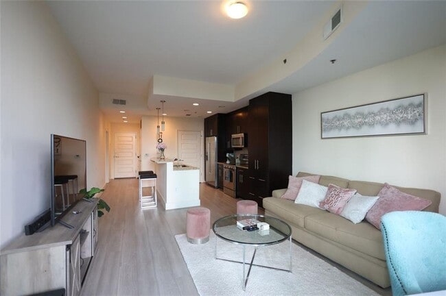 property at 1080 Peachtree St NE