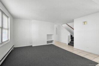 156 Madison St in Mamaroneck, NY - Building Photo - Building Photo