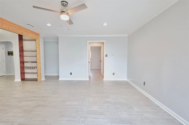 property at 1005 Wilburn St