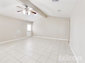 624 Totem Trail Dr in La Marque, TX - Building Photo - Building Photo