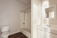 603 S 1st St in San Jose, CA - Building Photo - Interior Photo