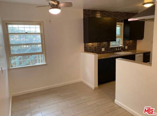 property at 3315 Caroline Ave