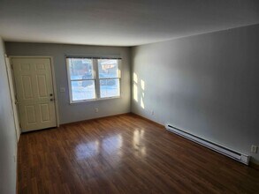 3204 Runway Ave in Eau Claire, WI - Building Photo - Building Photo