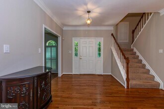 7300 Scarlet Oak Ct in Fairfax Station, VA - Building Photo - Building Photo