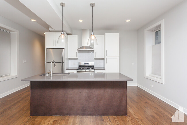 2014 N Wolcott Ave, Unit 1