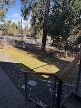 1714 NW Steidl Rd in Bend, OR - Foto de edificio - Building Photo