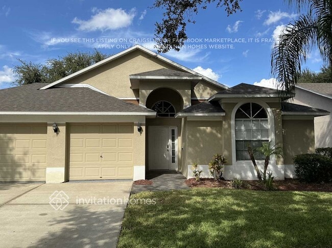 property at 9718 Bay Colony Dr