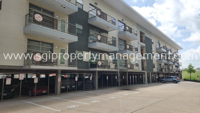 property at 1111 S Akard St