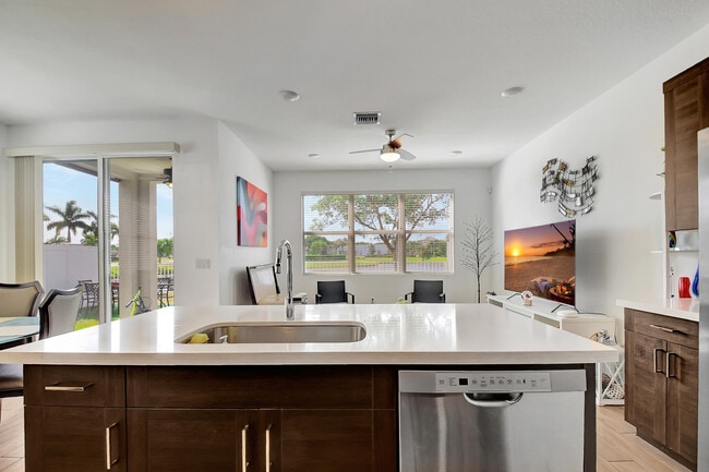 property at 8606 Via Mar Rosso
