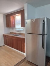 207 E Grand Ave, Unit A in Longview, TX - Foto de edificio - Building Photo