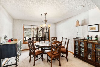 10788 W Vista View Dr in Littleton, CO - Building Photo - Building Photo