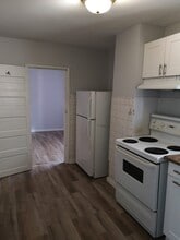 844 Home St in Winnipeg, MB - Building Photo - Building Photo