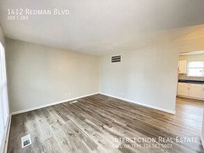 1412 Redman Blvd in St. Louis, MO - Building Photo - Building Photo