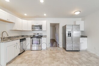 1024 Houston St in Gastonia, NC - Building Photo - Building Photo