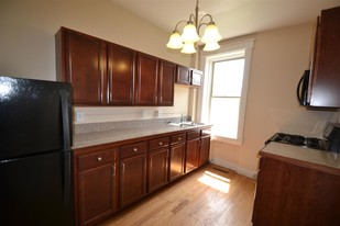 511 N State St Apartamentos