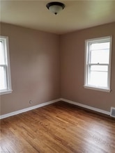 469 Terrace Dr in Bedford, OH - Building Photo - Building Photo