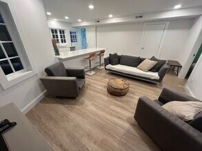 34 Oak Ridge Rd, Unit B in Berkeley, CA - Building Photo - Building Photo