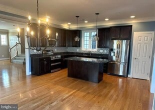 113 Henry Stoupe Way in Chester, MD - Foto de edificio - Building Photo