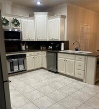 3310 Lancelot Ln in Edinburg, TX - Building Photo - Building Photo