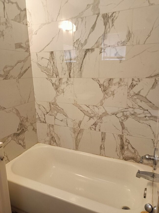 2827 SW 33rd St in Oklahoma City, OK - Building Photo - Building Photo