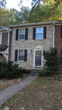 9109 Bronze Bell Cir in Columbia, MD - Building Photo - Building Photo