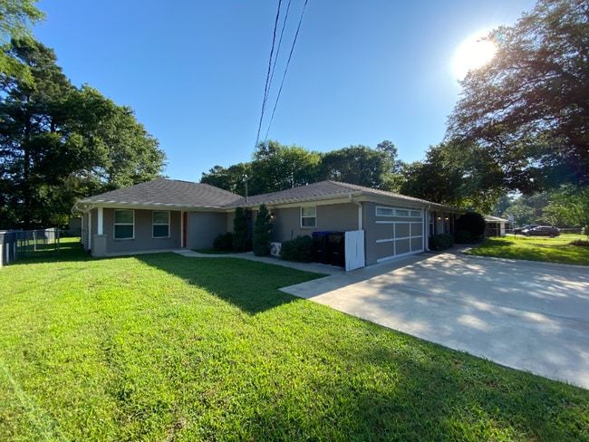 305 McGrede St in Longview, TX - Building Photo - Building Photo