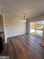 63 Olga Dr in Martinsburg, WV - Building Photo