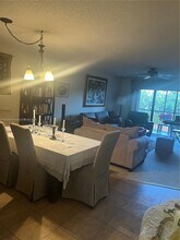 16421 Blatt Blvd in Weston, FL - Building Photo - Building Photo