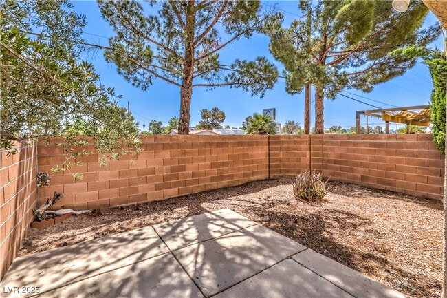 property at 1452 Rothwell Ct