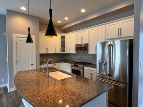 6771 Larsh Dr in Denver, CO - Building Photo - Building Photo