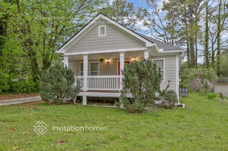 2479 Connally Dr in East Point, GA - Building Photo - Building Photo